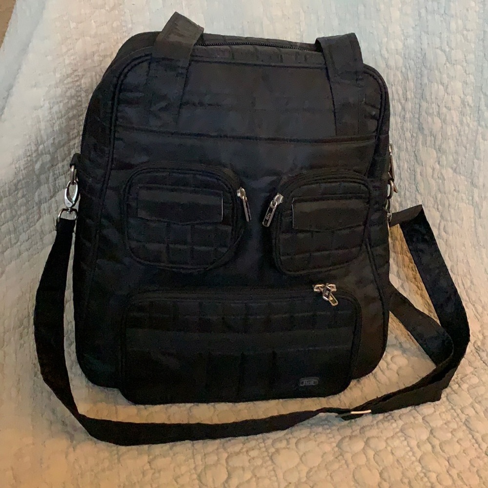 Lug black tote with TONS OF POCKETS